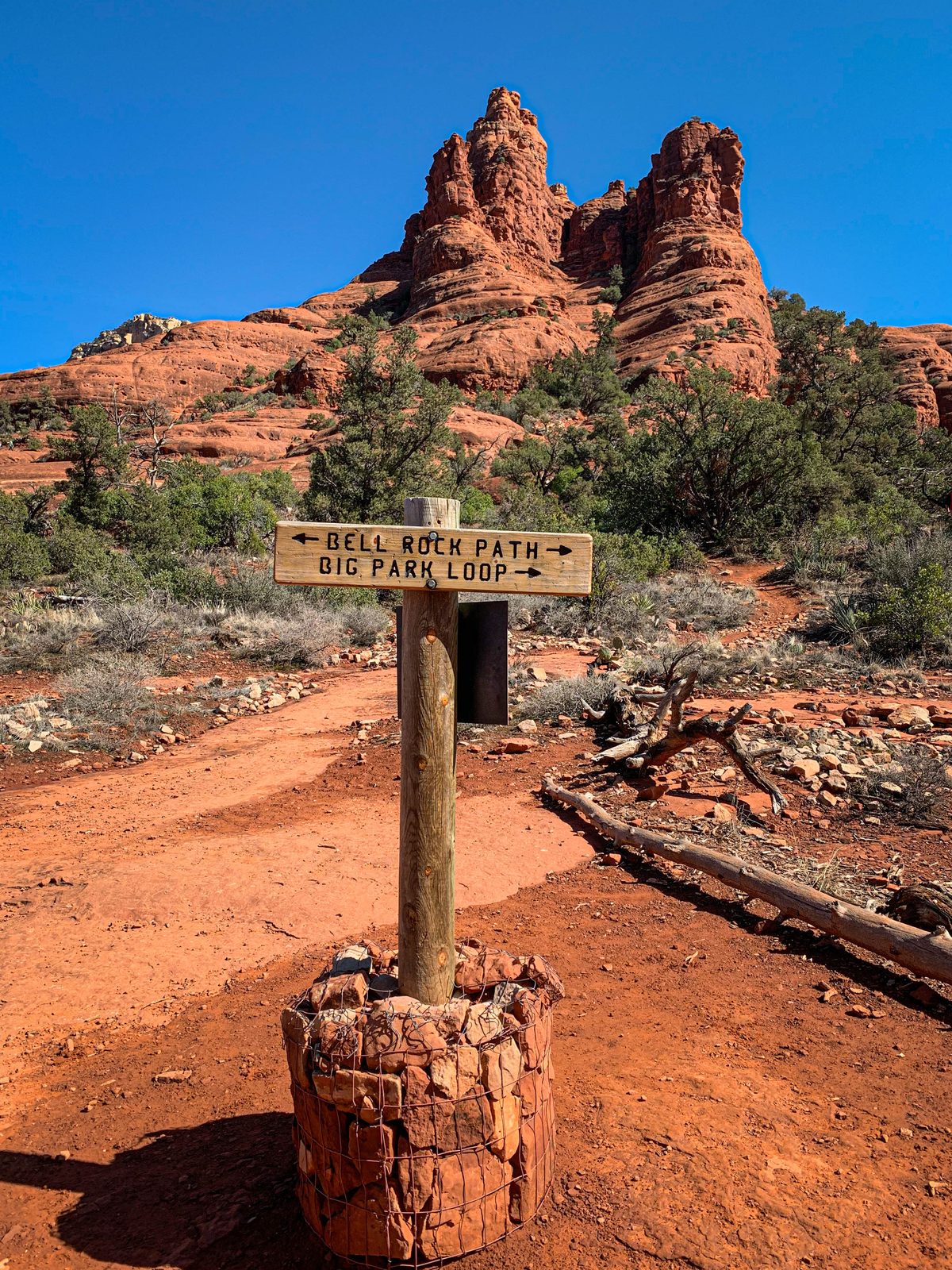 Bell Rock Path trailhead sign marking a Sedona Red Rock Pass parking area
